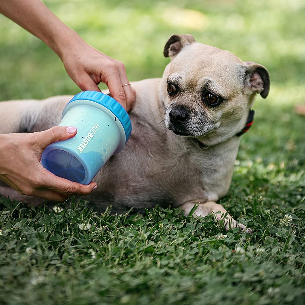 PawLovers™ Dog Paw Cleaner Cup – No More Muddy Prints in the House! 🐾